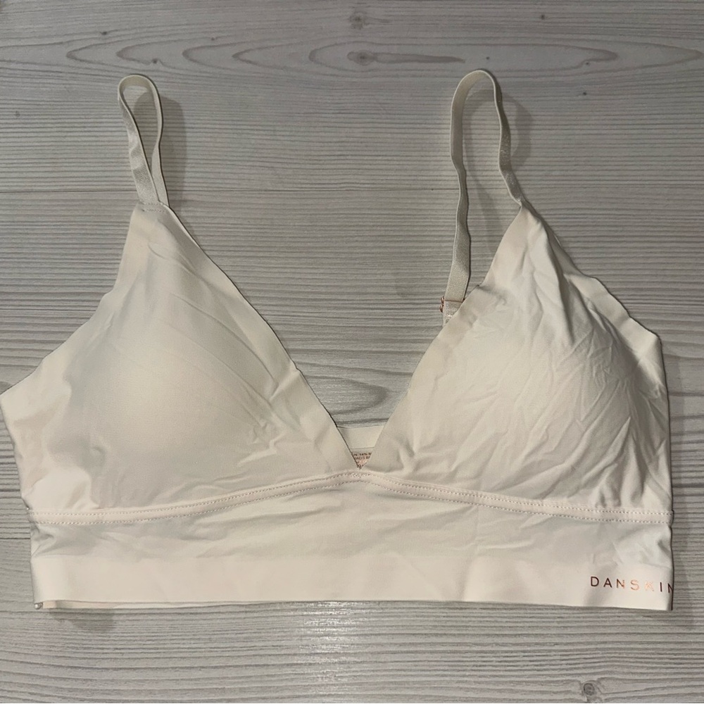 Danskin Women's Soft Cream Bra